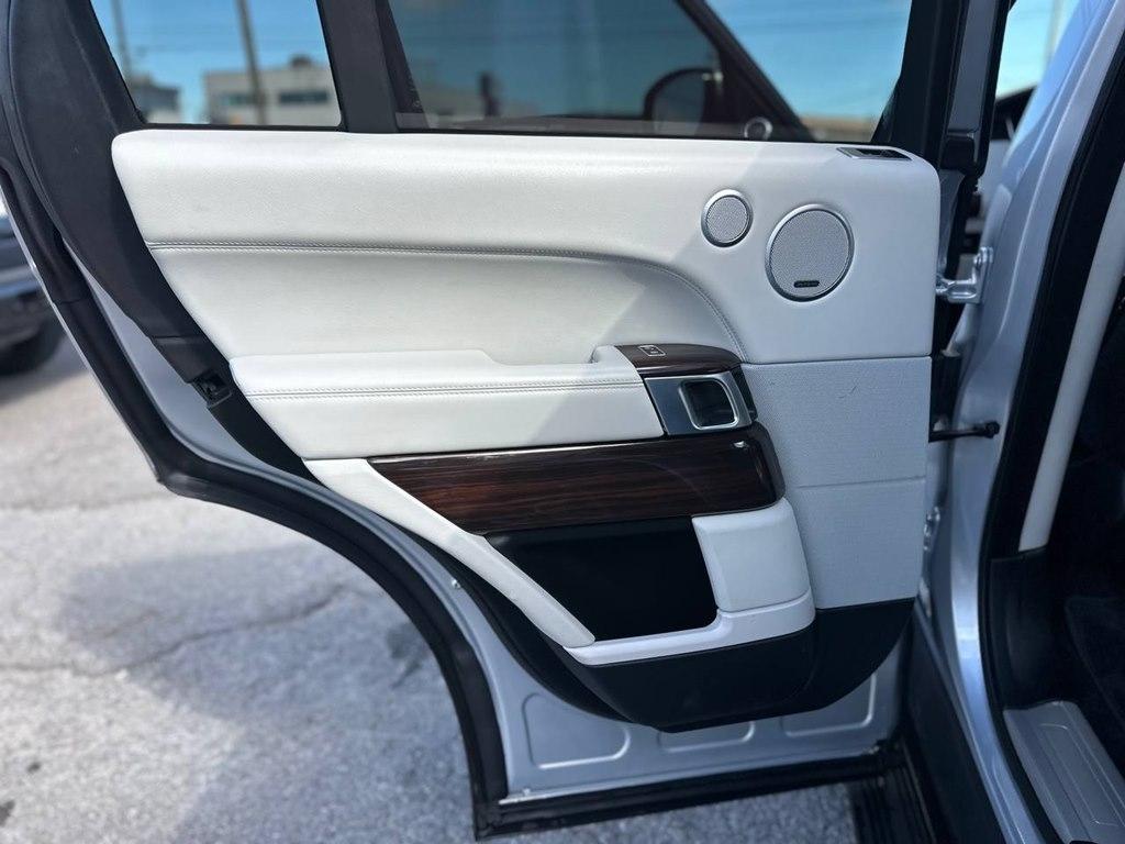 Land Rover Range Rover 4WD 4dr Supercharged 2014