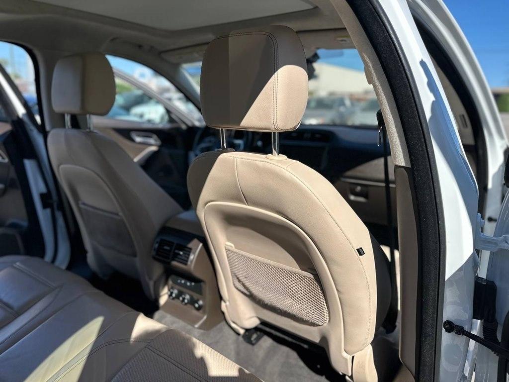 Jaguar F-Pace 25t Prestige AWD 2019