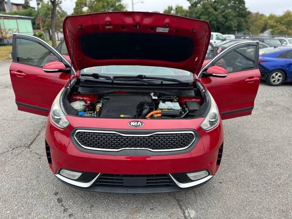Kia Niro EX FWD 2017