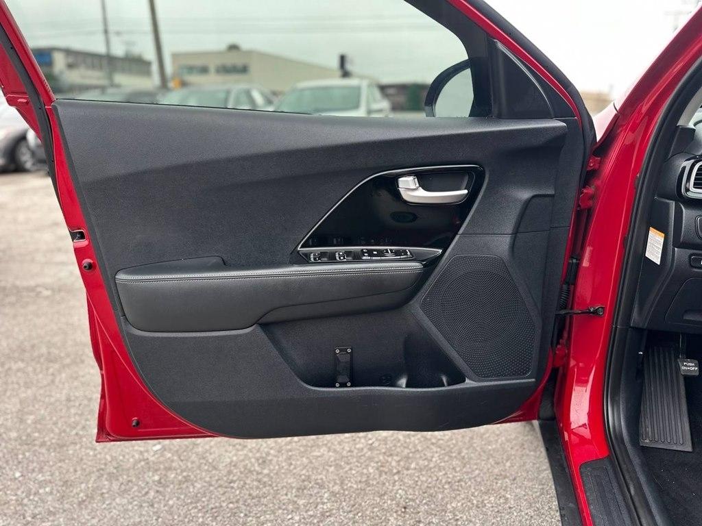 Kia Niro EX FWD 2017