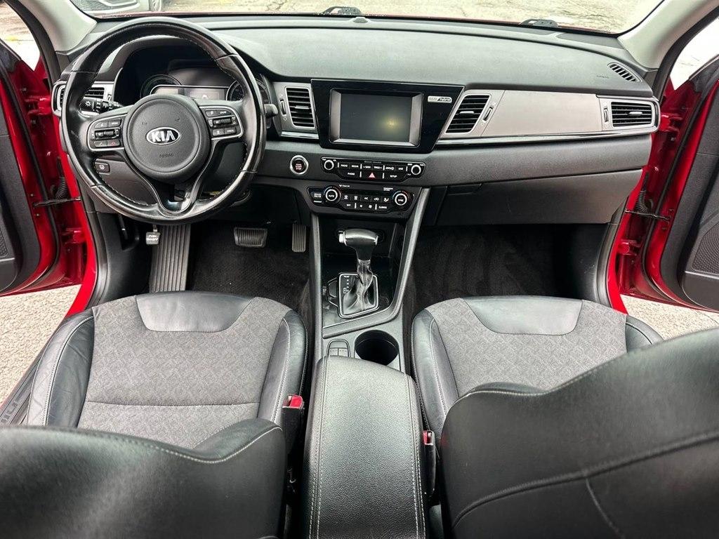 Kia Niro EX FWD 2017