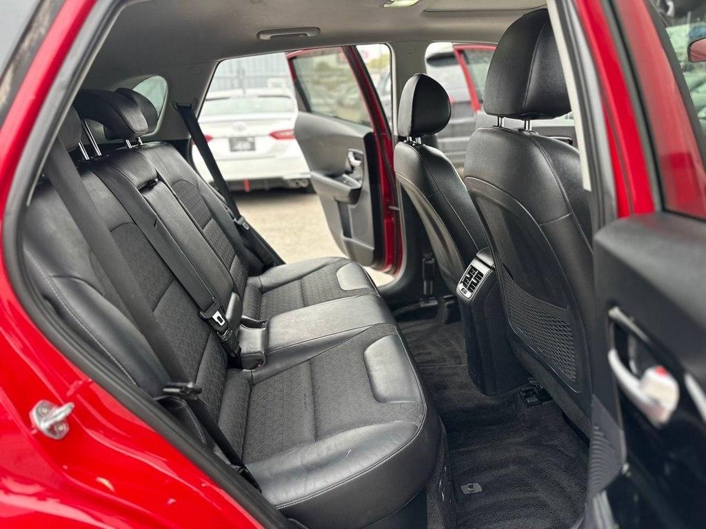 Kia Niro EX FWD 2017