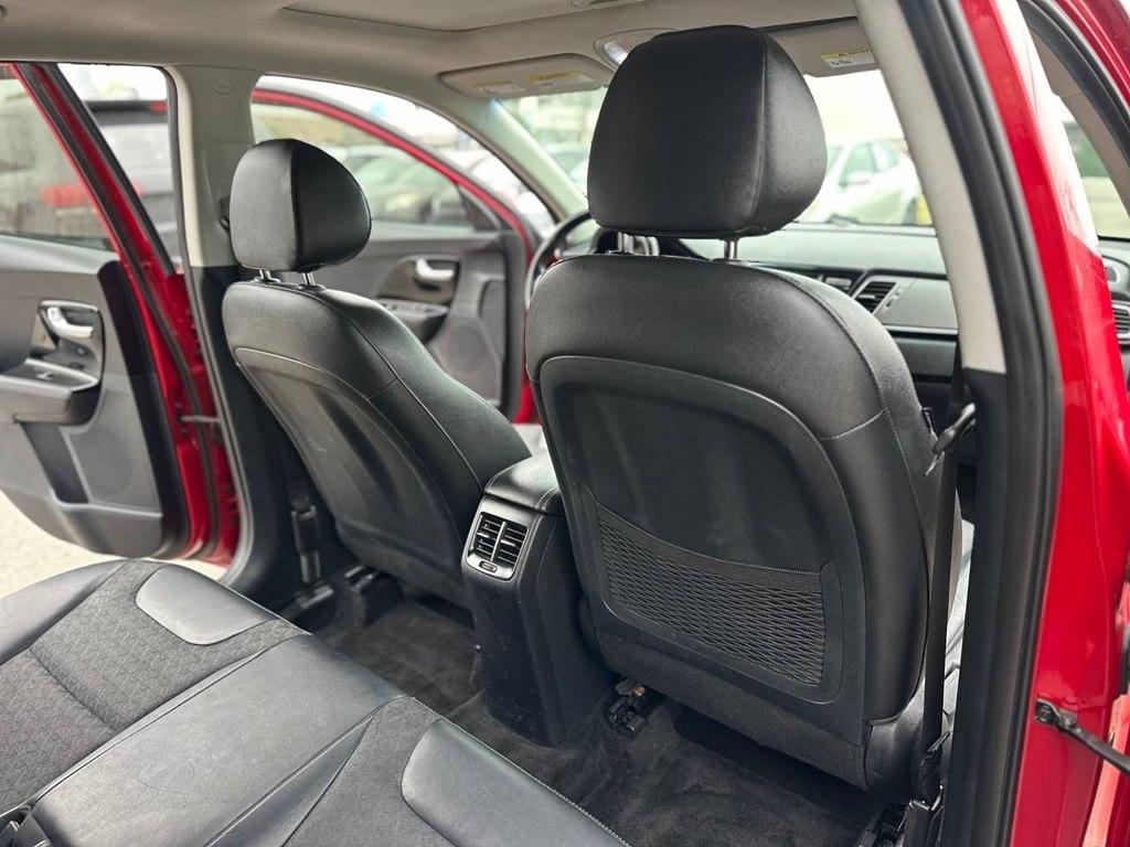 Kia Niro EX FWD 2017