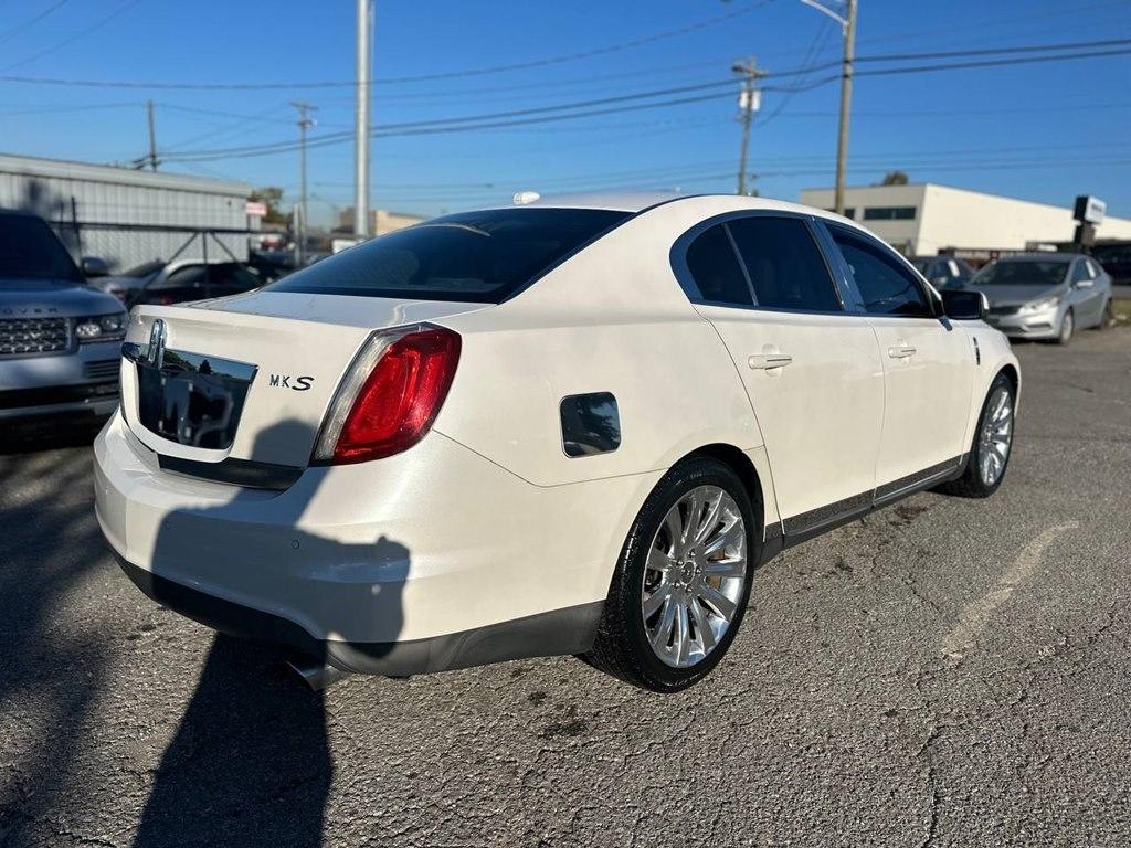 Lincoln MKS 4dr Sdn 3.7L FWD 2012