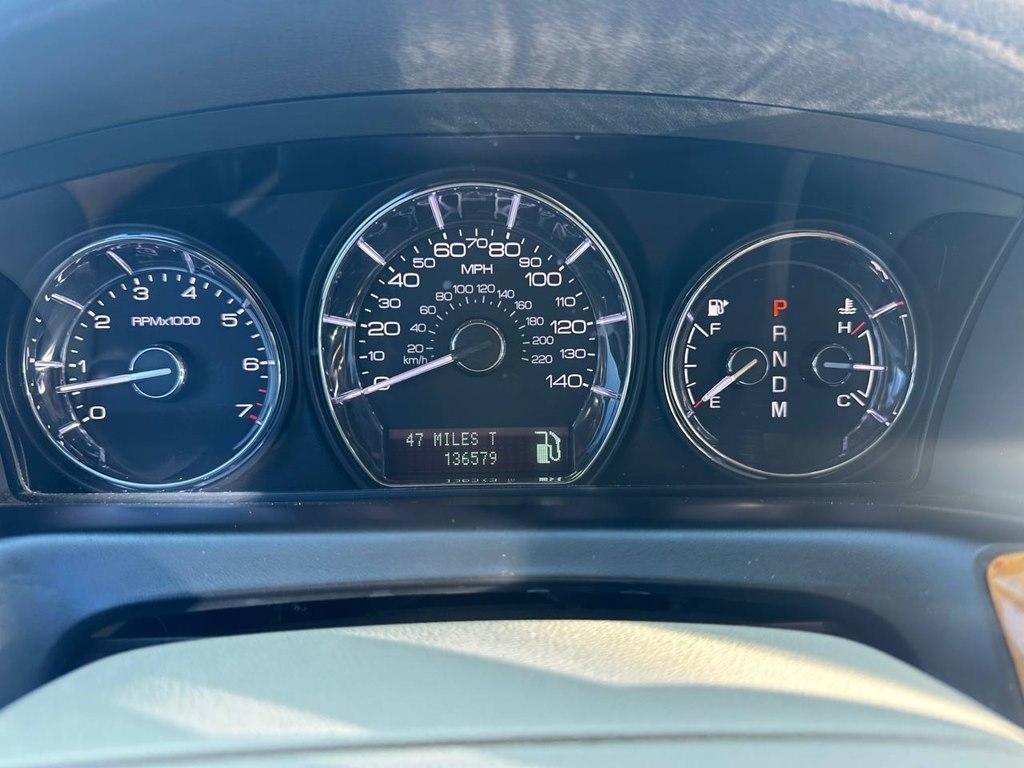 Lincoln MKS 4dr Sdn 3.7L FWD 2012