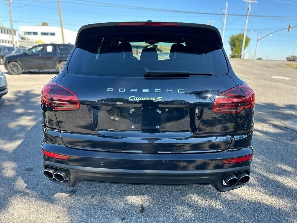 Porsche Cayenne AWD 4dr S E-Hybrid 2016