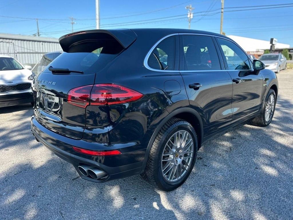 Porsche Cayenne AWD 4dr S E-Hybrid 2016