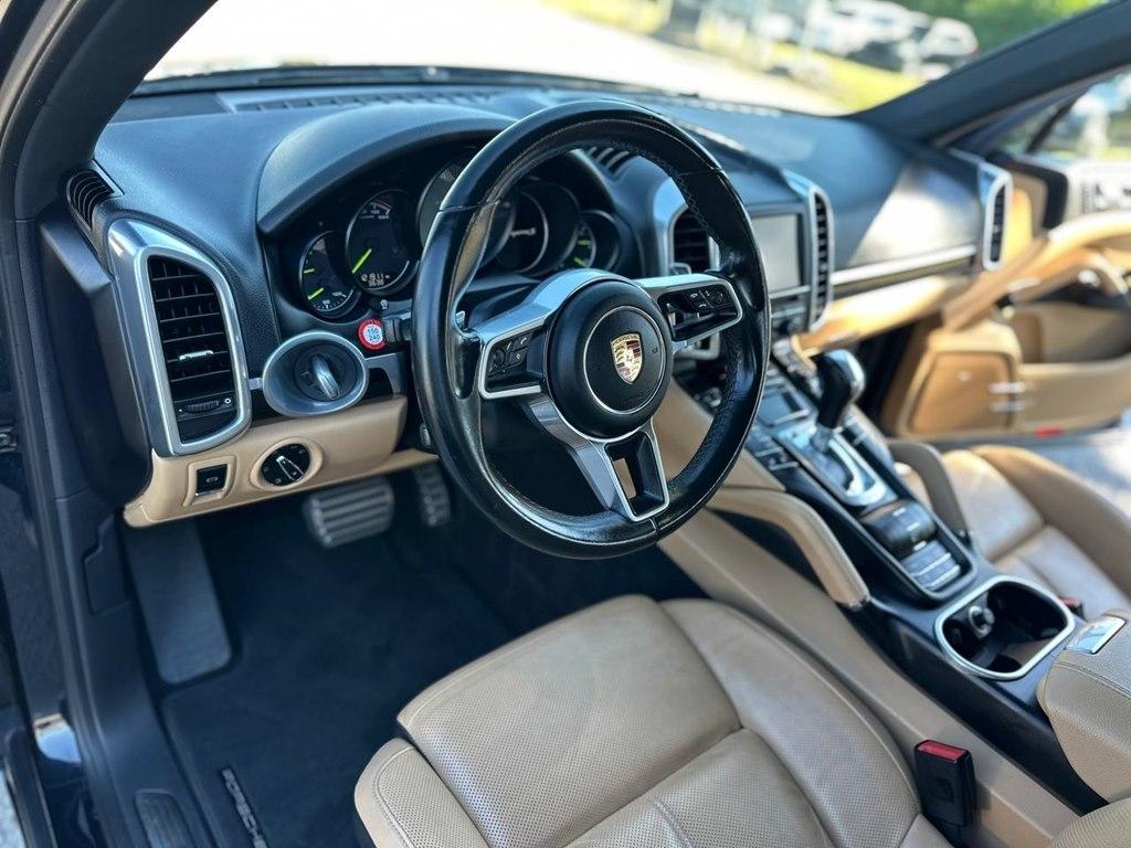 Porsche Cayenne AWD 4dr S E-Hybrid 2016