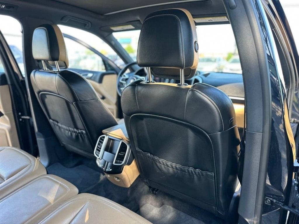Porsche Cayenne AWD 4dr S E-Hybrid 2016