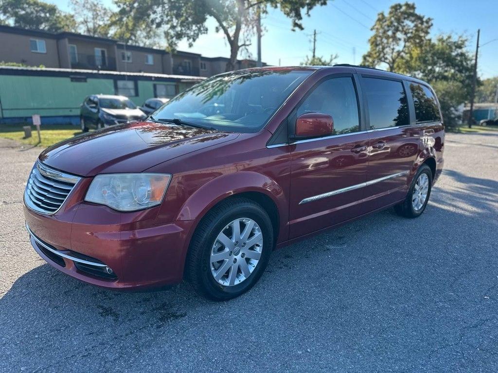 Chrysler Town & Country 4dr Wgn Touring 2013