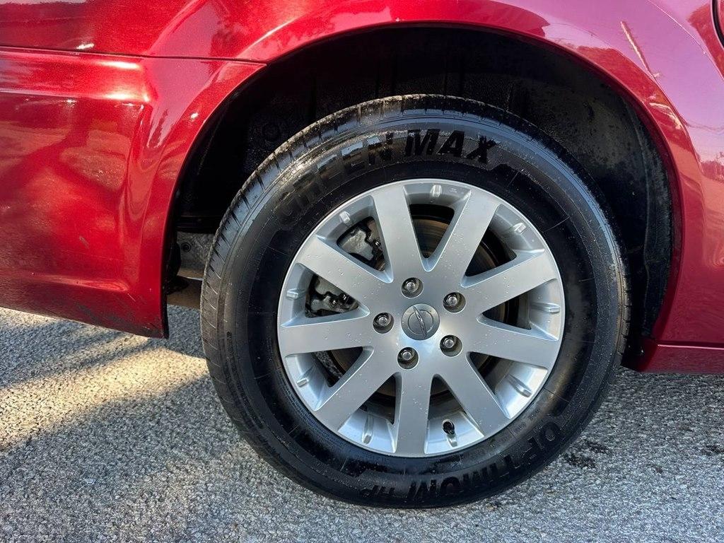 Chrysler Town & Country 4dr Wgn Touring 2013