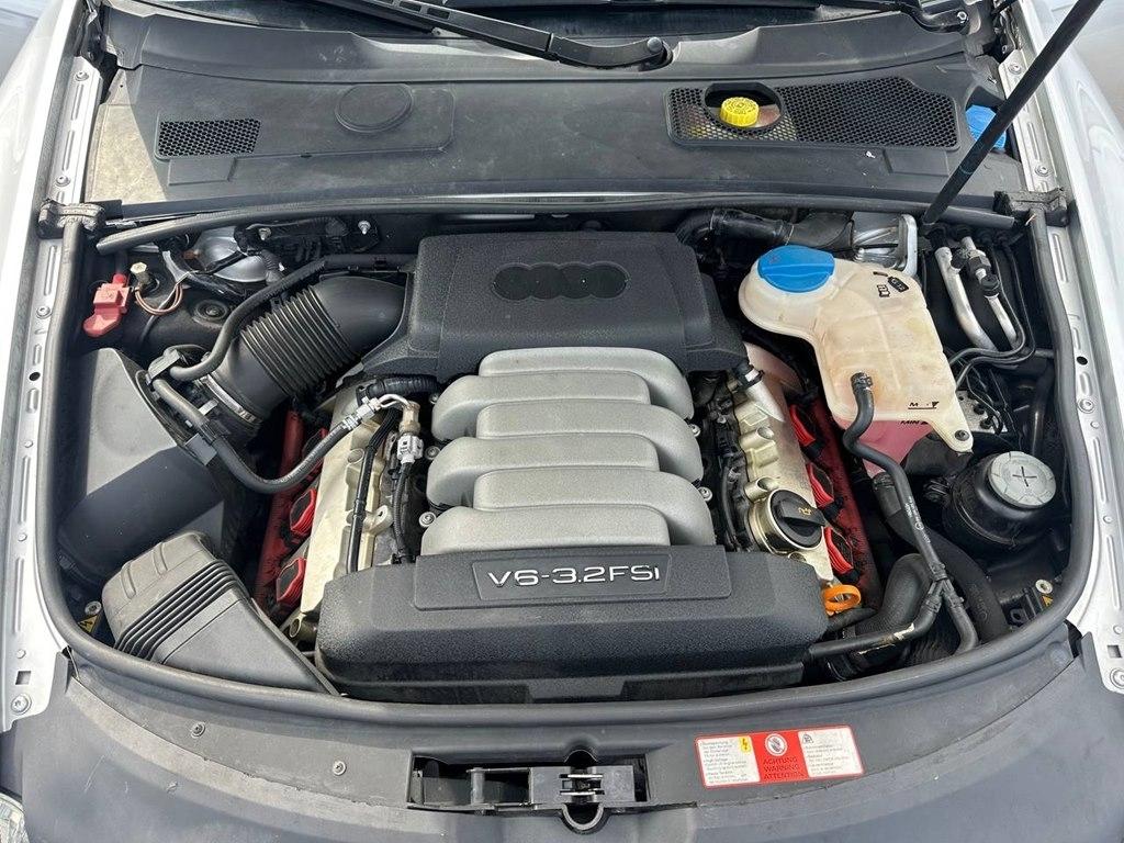 Audi A6 4dr Sdn 3.2L quattro Auto 2006