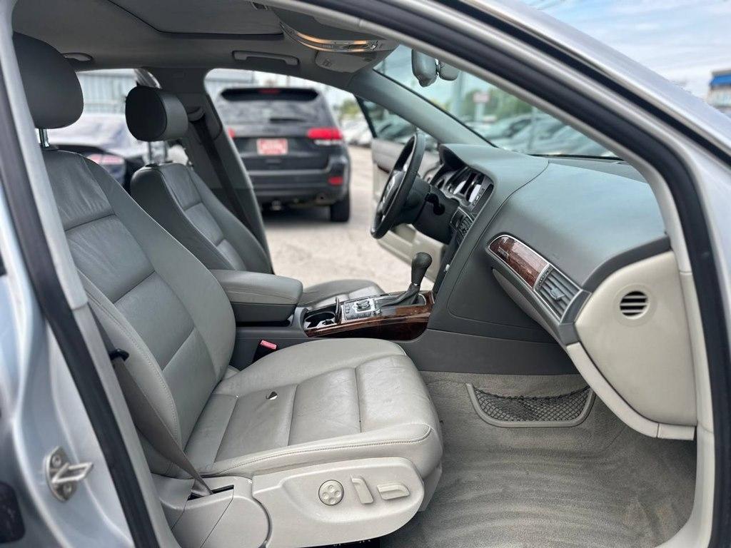 Audi A6 4dr Sdn 3.2L quattro Auto 2006