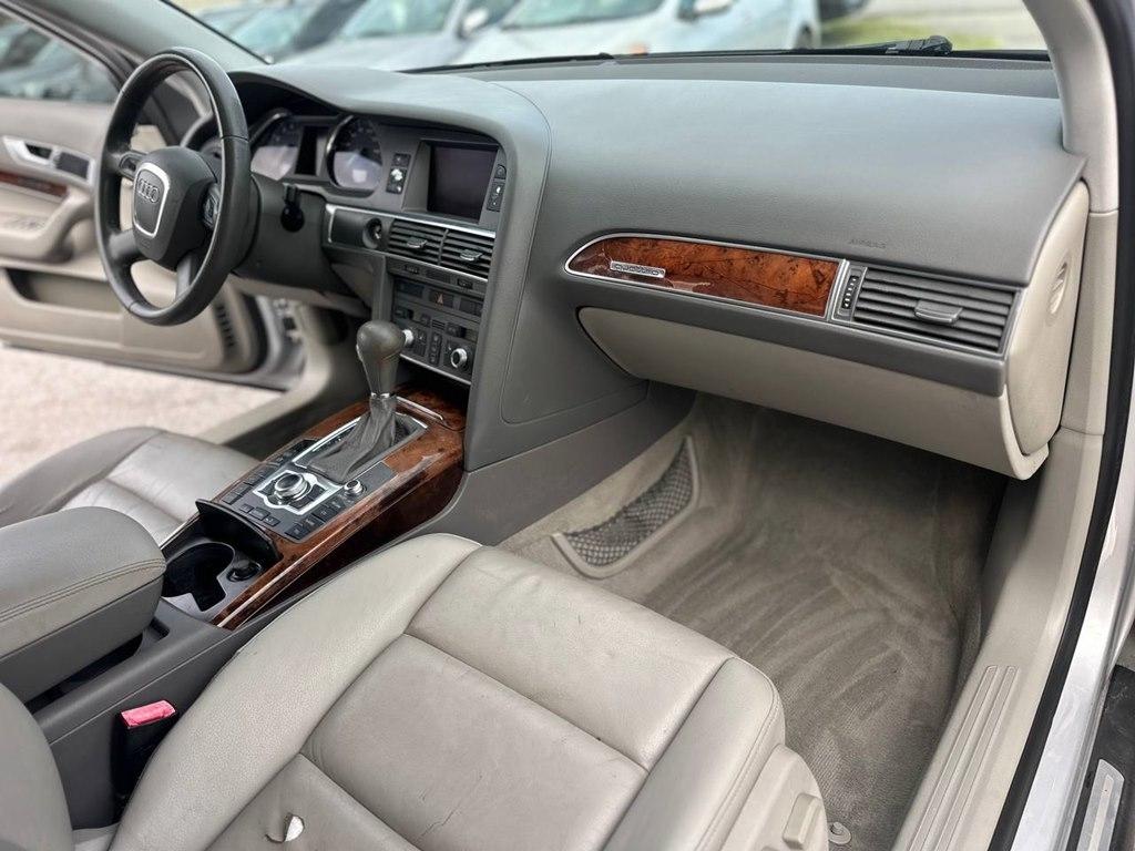 Audi A6 4dr Sdn 3.2L quattro Auto 2006