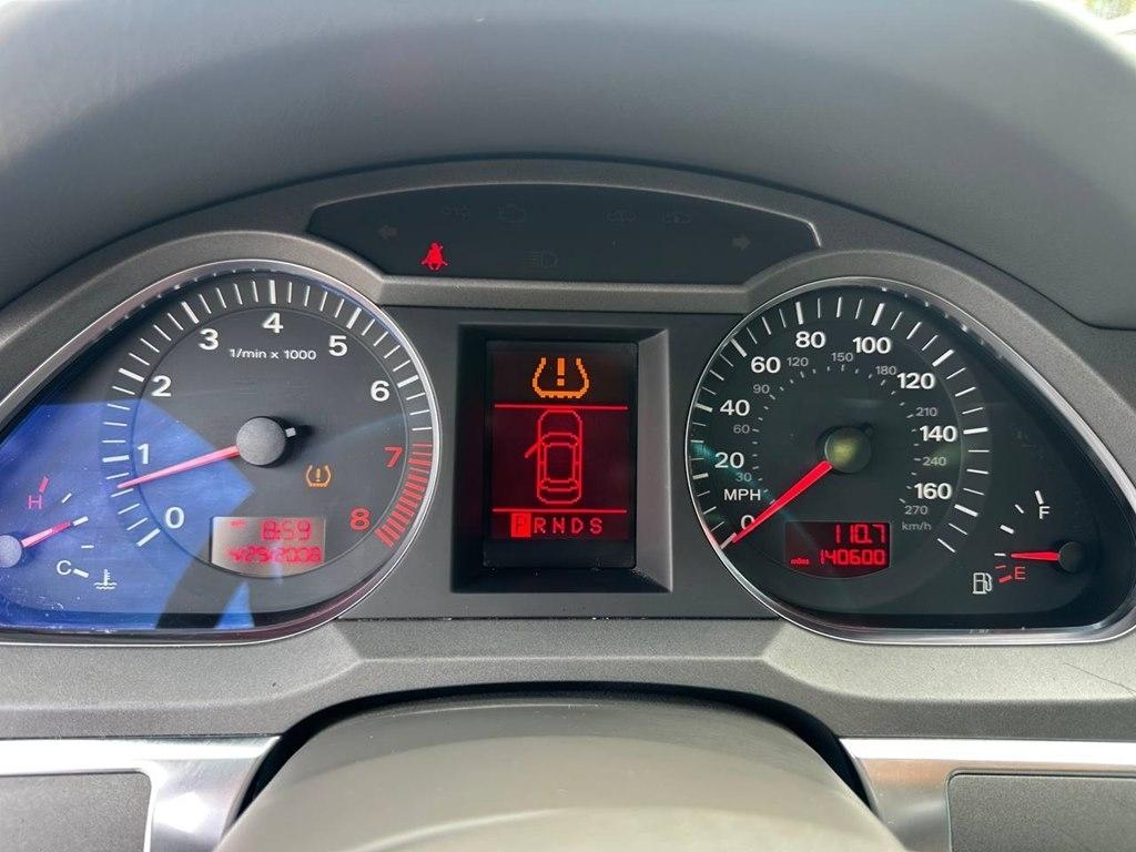 Audi A6 4dr Sdn 3.2L quattro Auto 2006