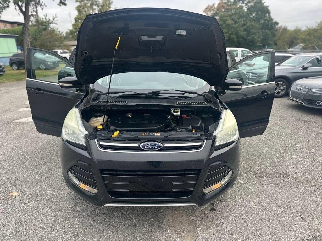 Ford Escape 4WD 4dr Titanium 2014