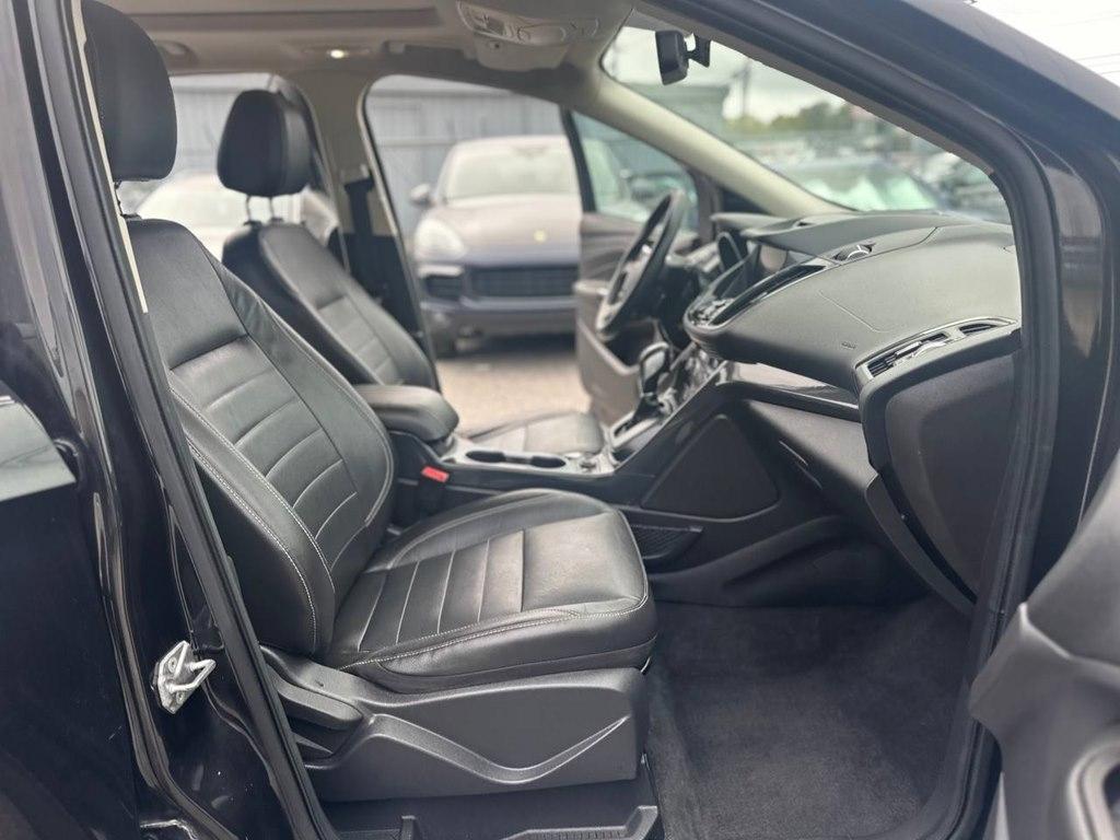 Ford Escape 4WD 4dr Titanium 2014