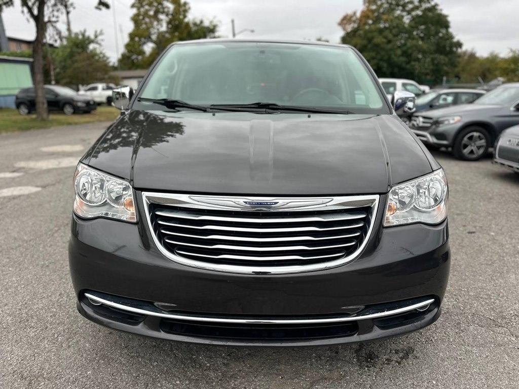 Chrysler Town & Country 4dr Wgn Limited 2015