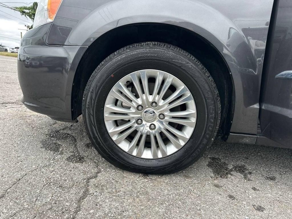 Chrysler Town & Country 4dr Wgn Limited 2015