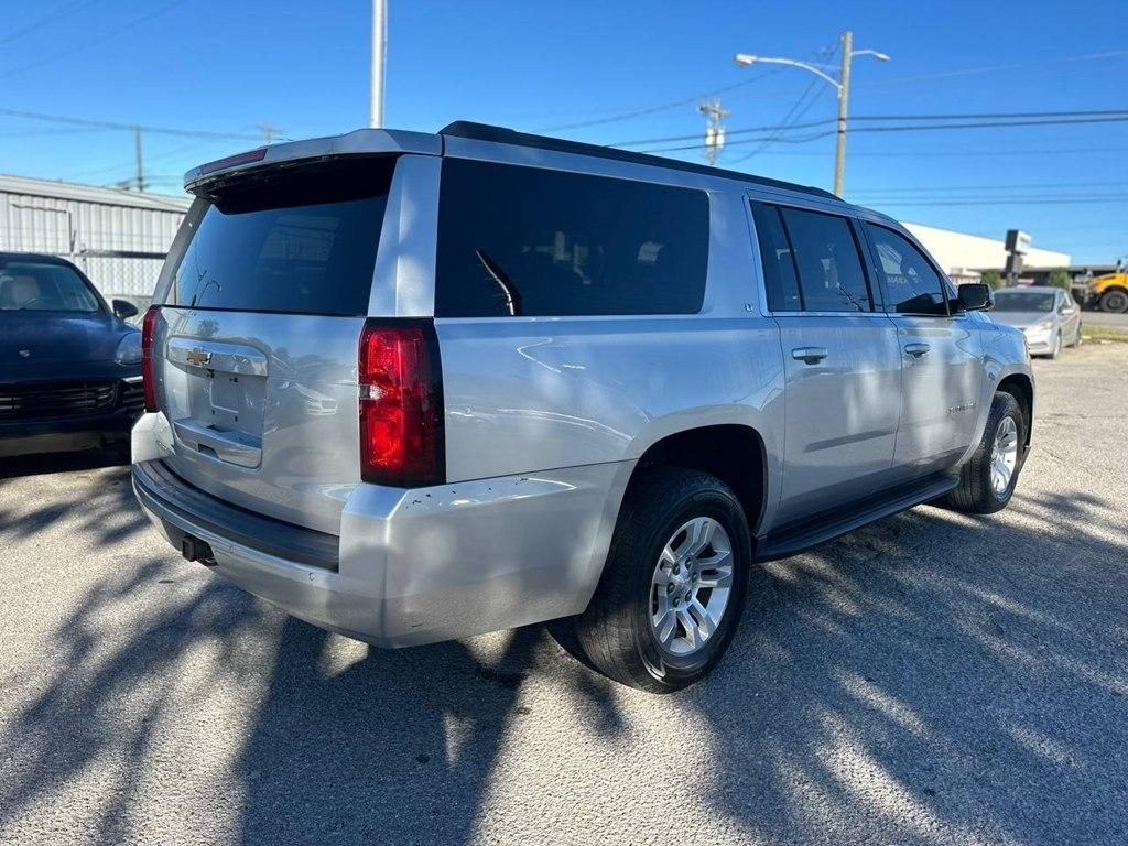 Chevrolet Suburban 2WD 4dr 1500 LT 2019