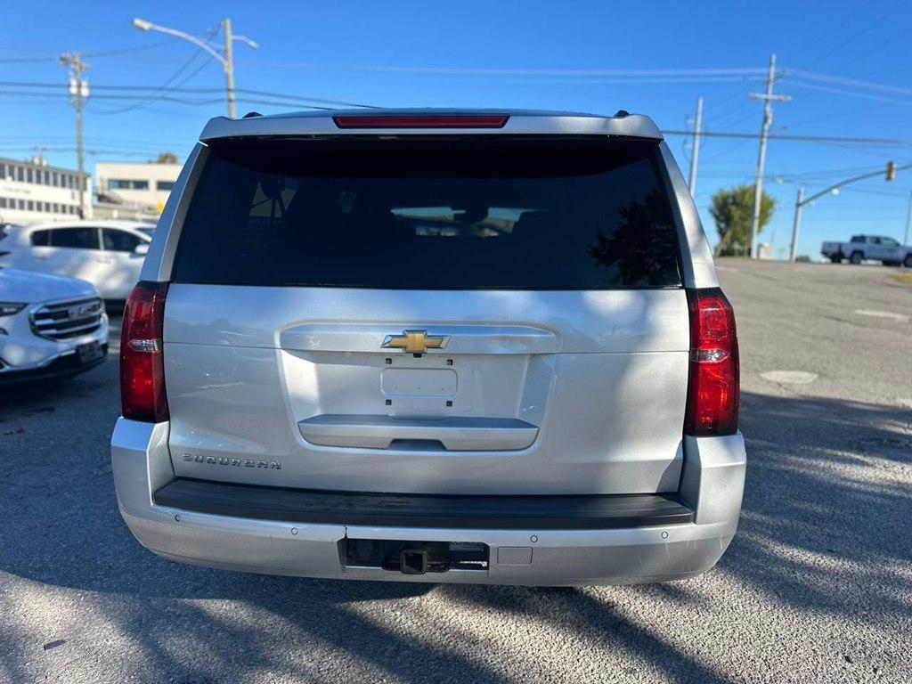 Chevrolet Suburban 2WD 4dr 1500 LT 2019