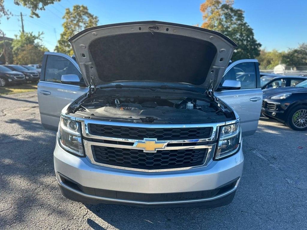 Chevrolet Suburban 2WD 4dr 1500 LT 2019