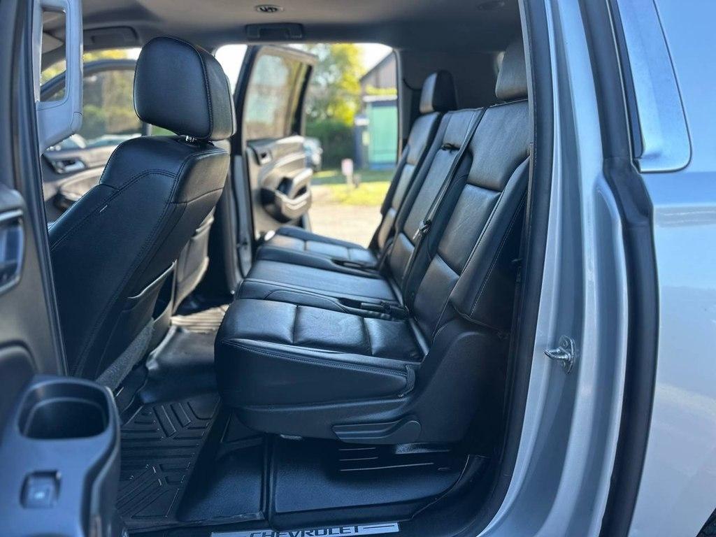 Chevrolet Suburban 2WD 4dr 1500 LT 2019