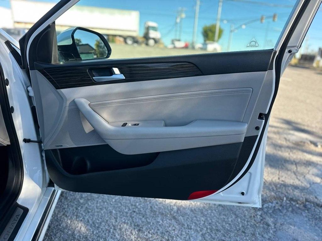 Hyundai Sonata Hybrid Limited 2.0L 2017