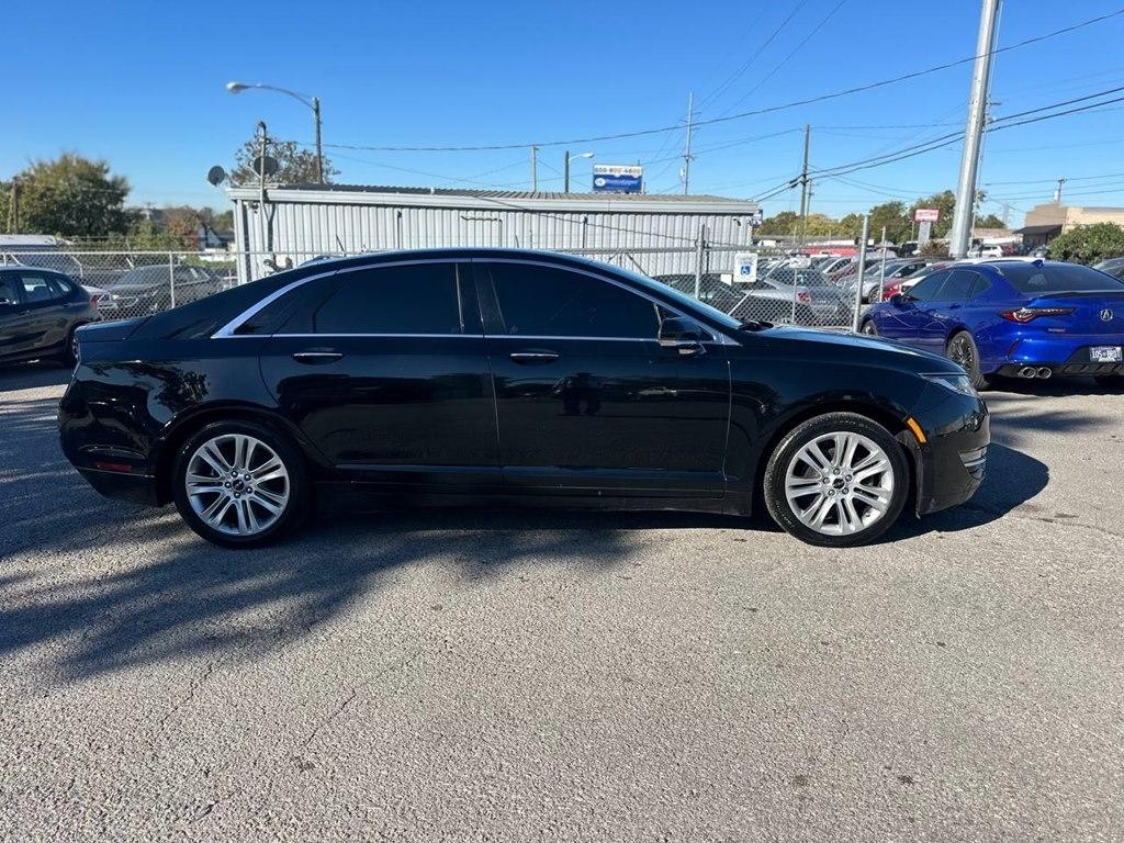 Lincoln MKZ 4dr Sdn FWD 2016