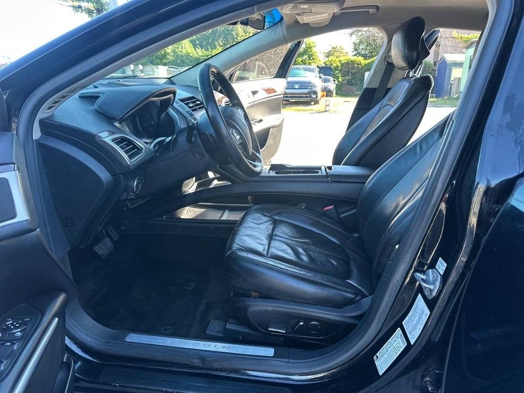 Lincoln MKZ 4dr Sdn FWD 2016