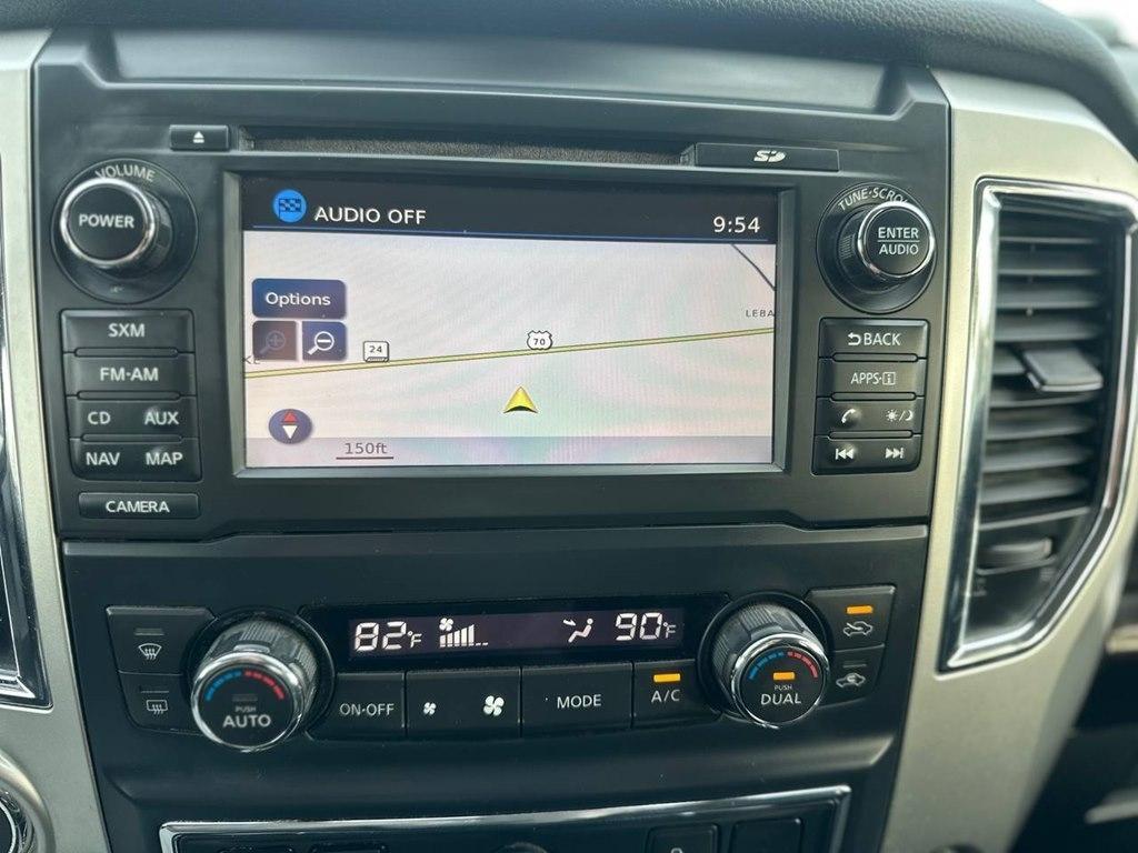 Nissan Titan XD 4x4 Gas Crew Cab SV 2017