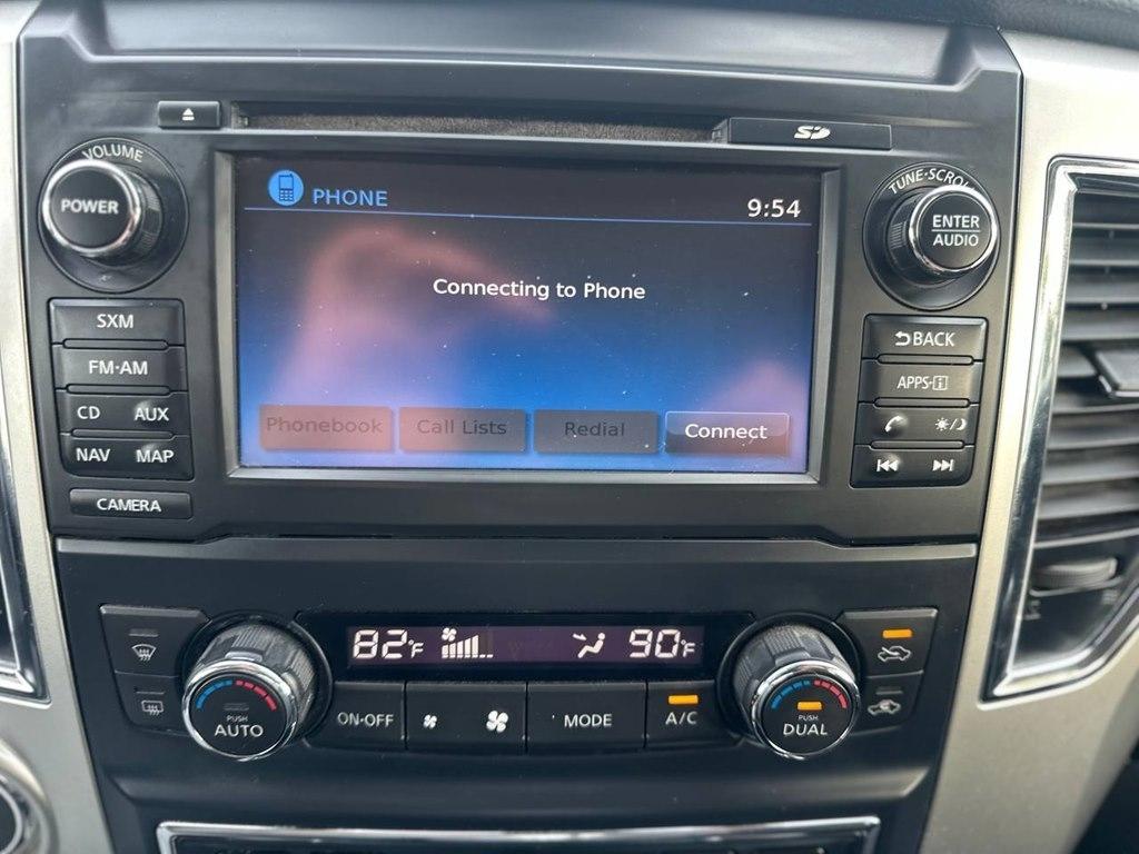 Nissan Titan XD 4x4 Gas Crew Cab SV 2017