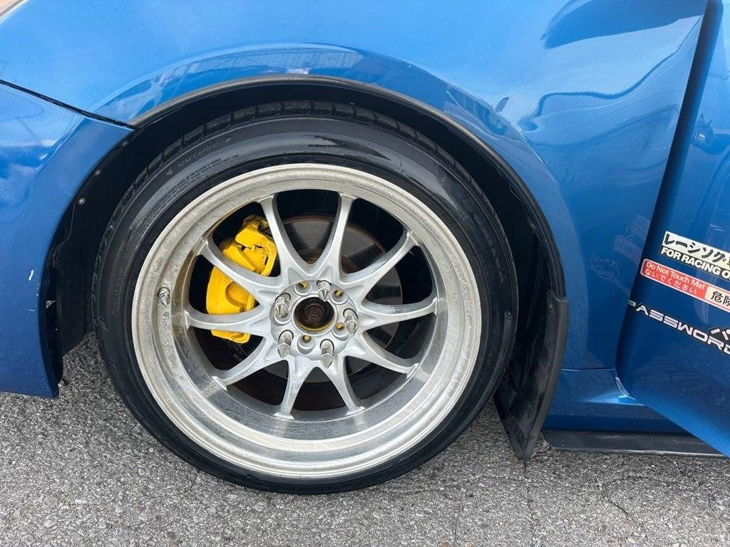 Scion tC 2dr HB Man (Natl) 2015
