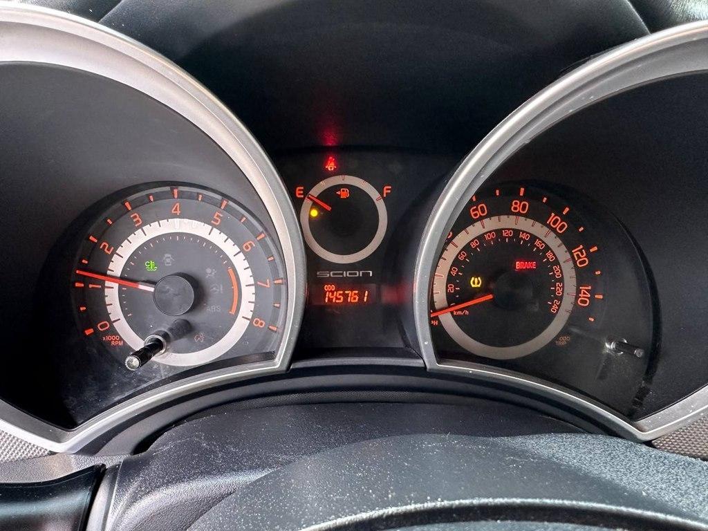 Scion tC 2dr HB Man (Natl) 2015