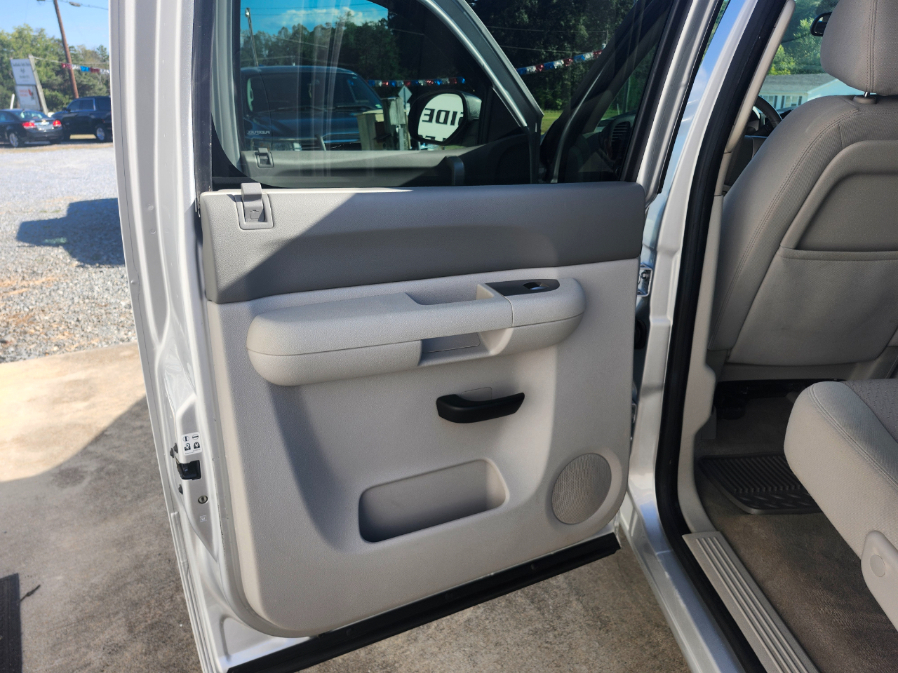 GMC Sierra 1500 4WD Crew Cab 143.5" SLE 2013 GMC Sierra 1500 4WD Crew Cab 143.5" SLE 2013