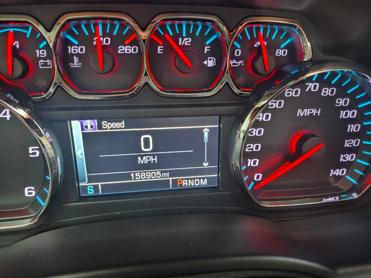 Chevrolet Suburban 4WD 4dr LT 2015 Chevrolet Suburban 4WD 4dr LT 2015