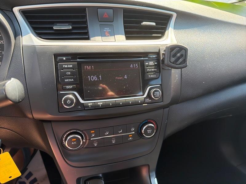Nissan Sentra S CVT 2018