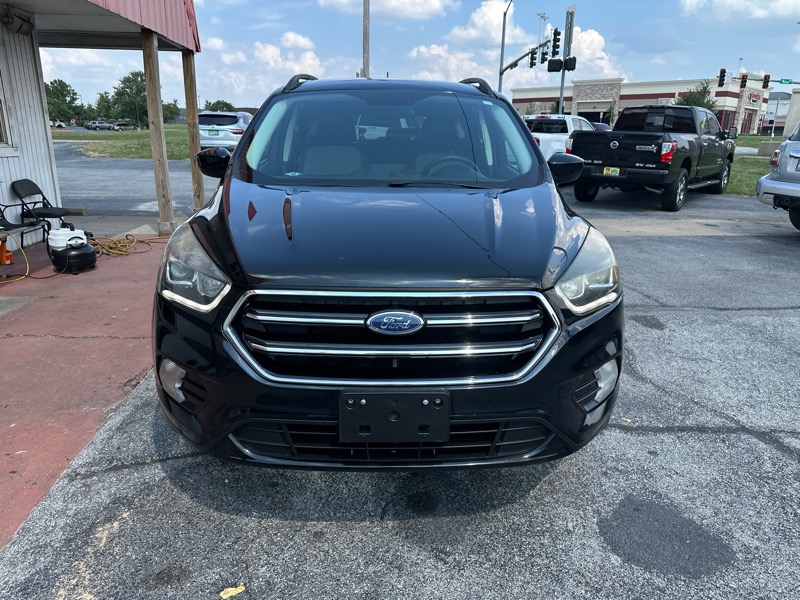 2018 Ford Escape SE photo 2
