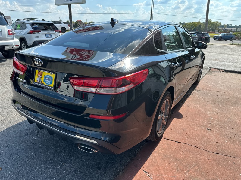 2020 Kia Optima LX SE photo 5