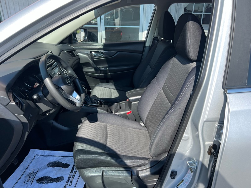 2017 Nissan Rogue S AWD photo 8