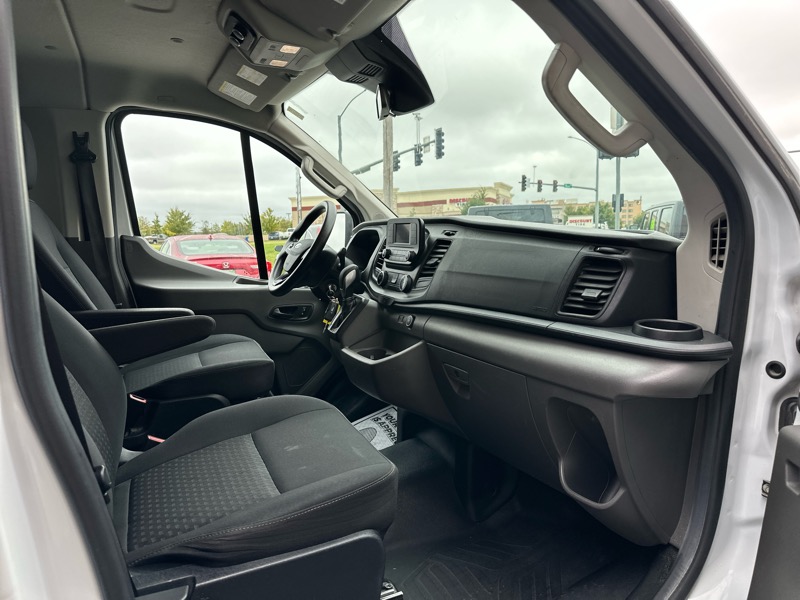 2021 Ford Transit XL photo 4