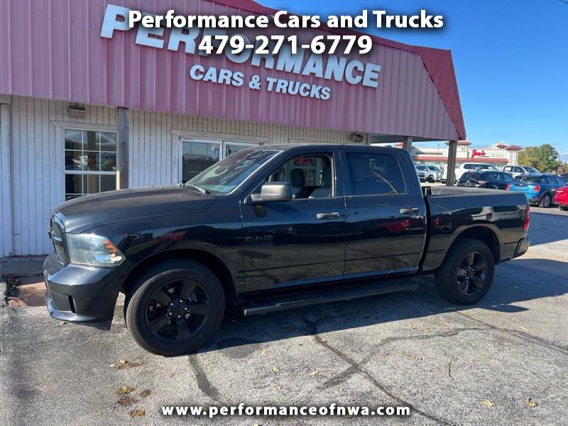 2015 RAM 1500 Express 4x2 Crew Cab 5'7" Box