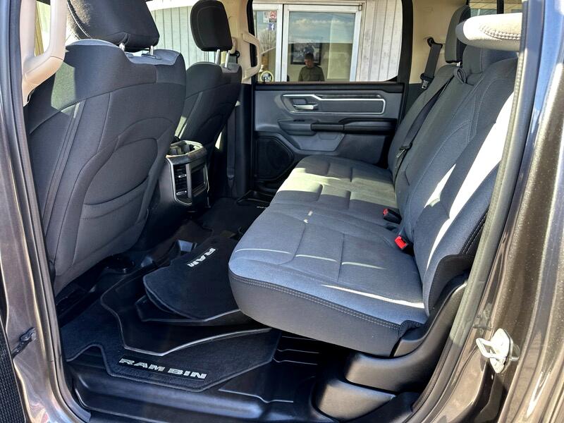 RAM 1500 Big Horn Crew Cab SWB 4WD 2019