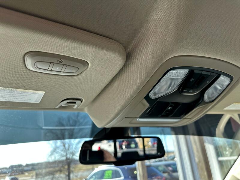 RAM 1500 Big Horn Crew Cab SWB 4WD 2019