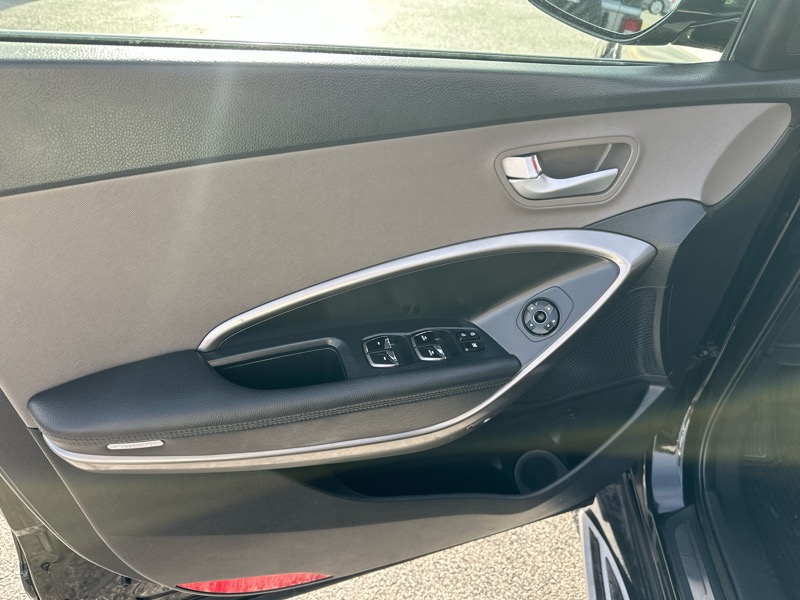 Hyundai Santa Fe Limited FWD 2017