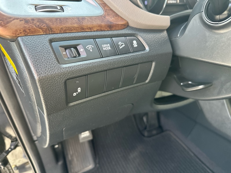 Hyundai Santa Fe Limited FWD 2017