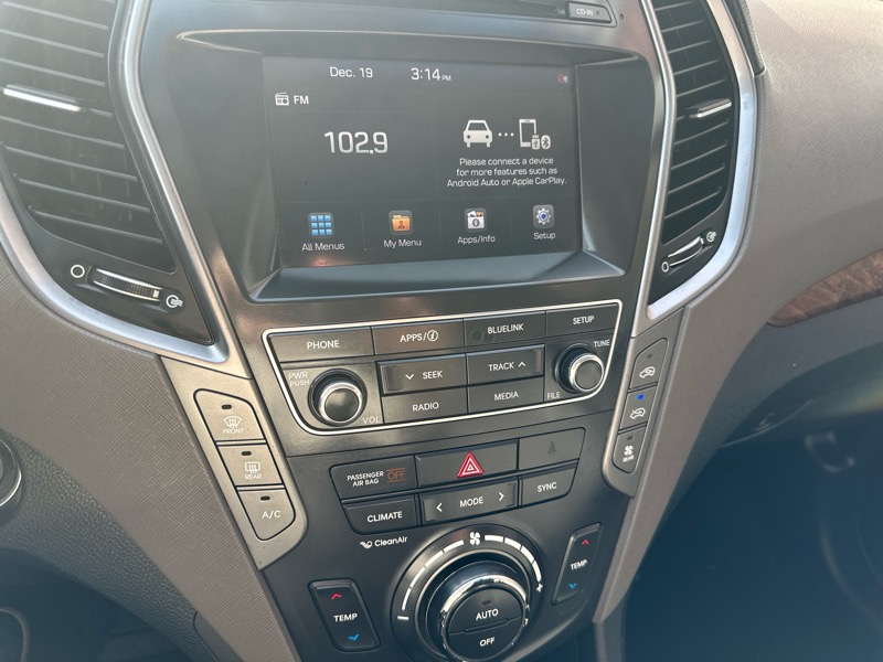 Hyundai Santa Fe Limited FWD 2017