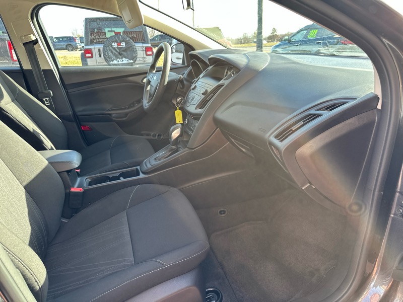 Ford Focus SE Hatch 2018