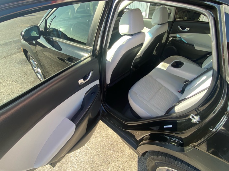 Hyundai Kona SEL 2023