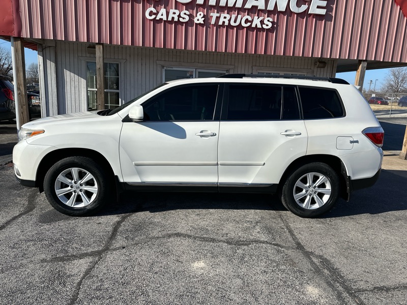 Toyota Highlander SE FWD V6 2012